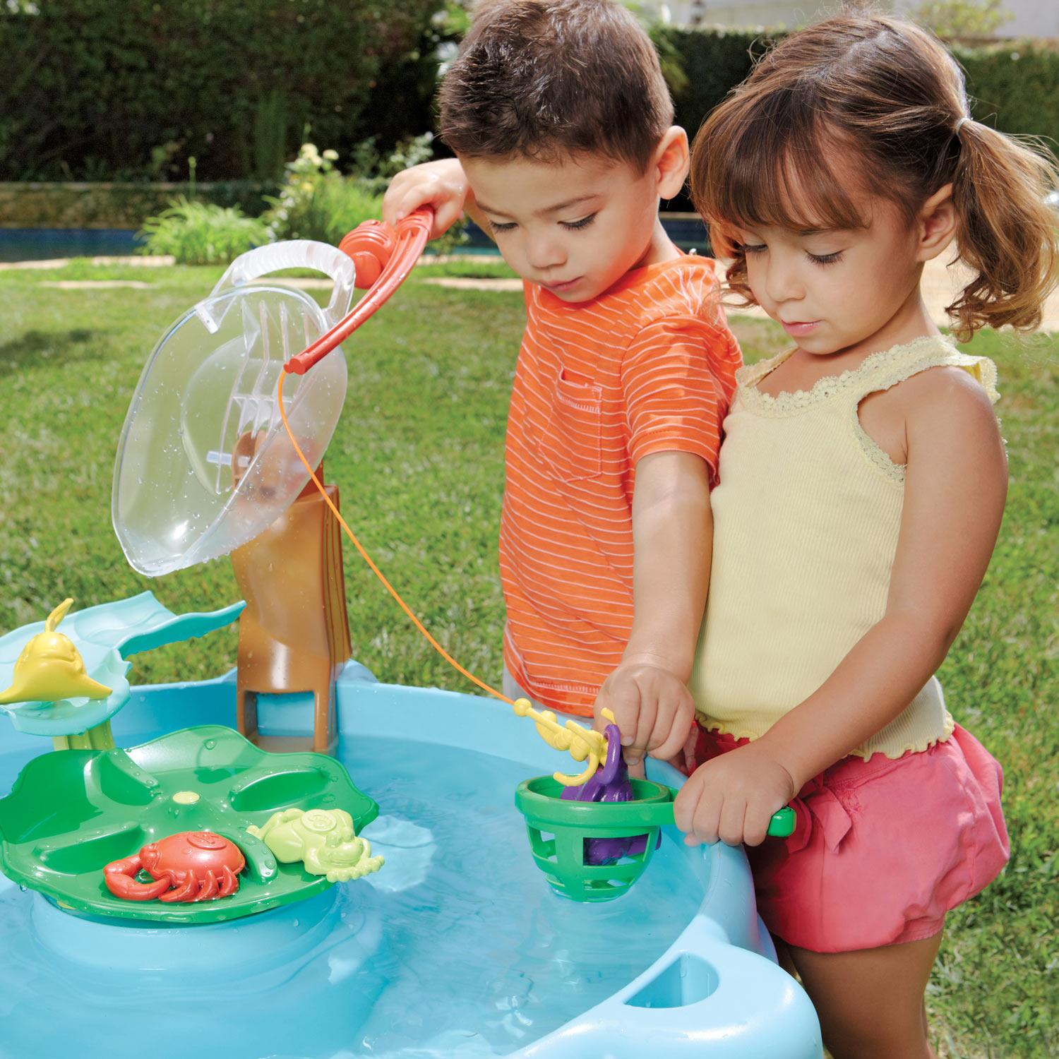 Fish 'n Splash Water Table™ Toy for Toddlers | Little Tikes